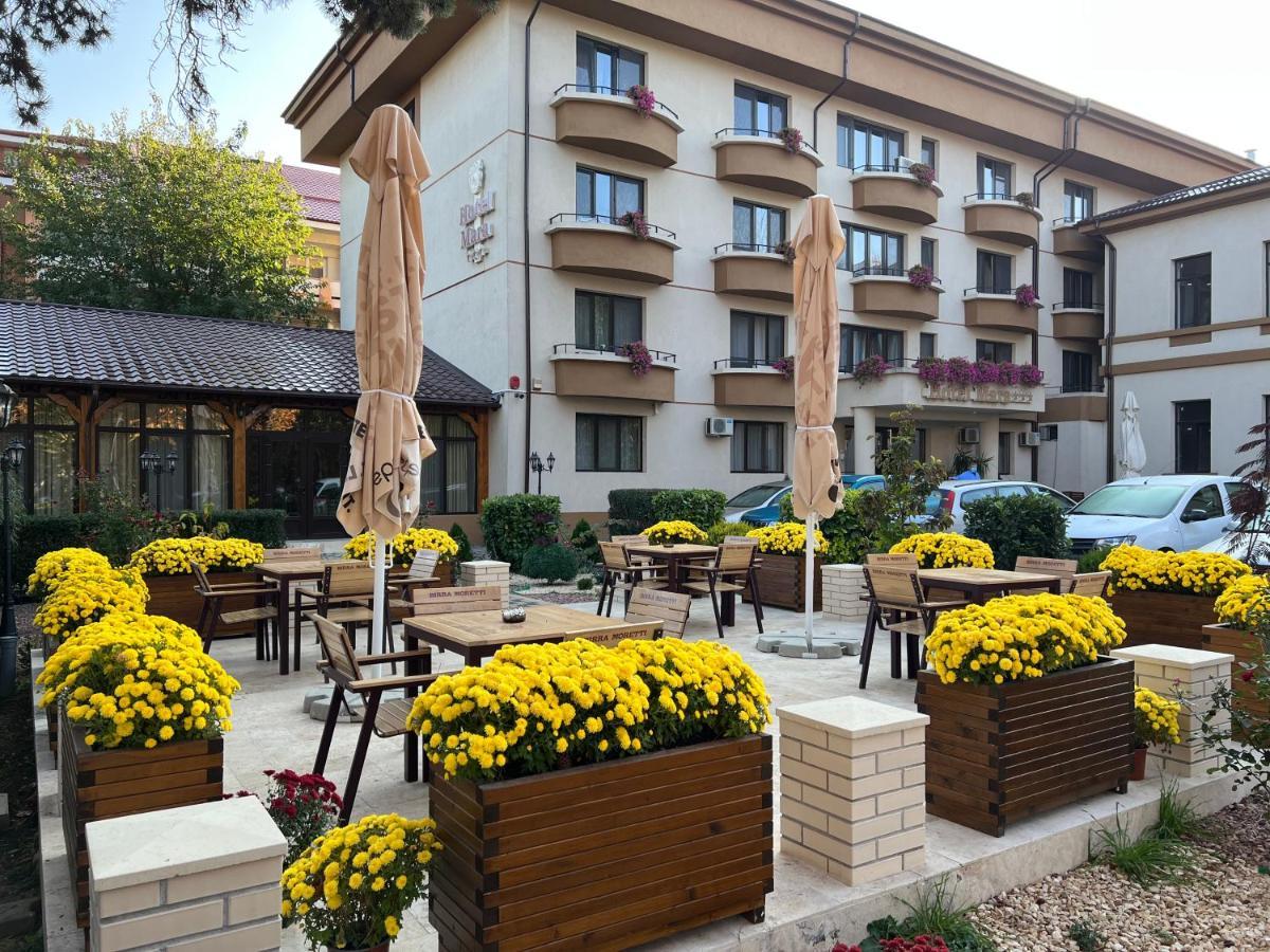 Hotel Mara Brăila Екстериор снимка