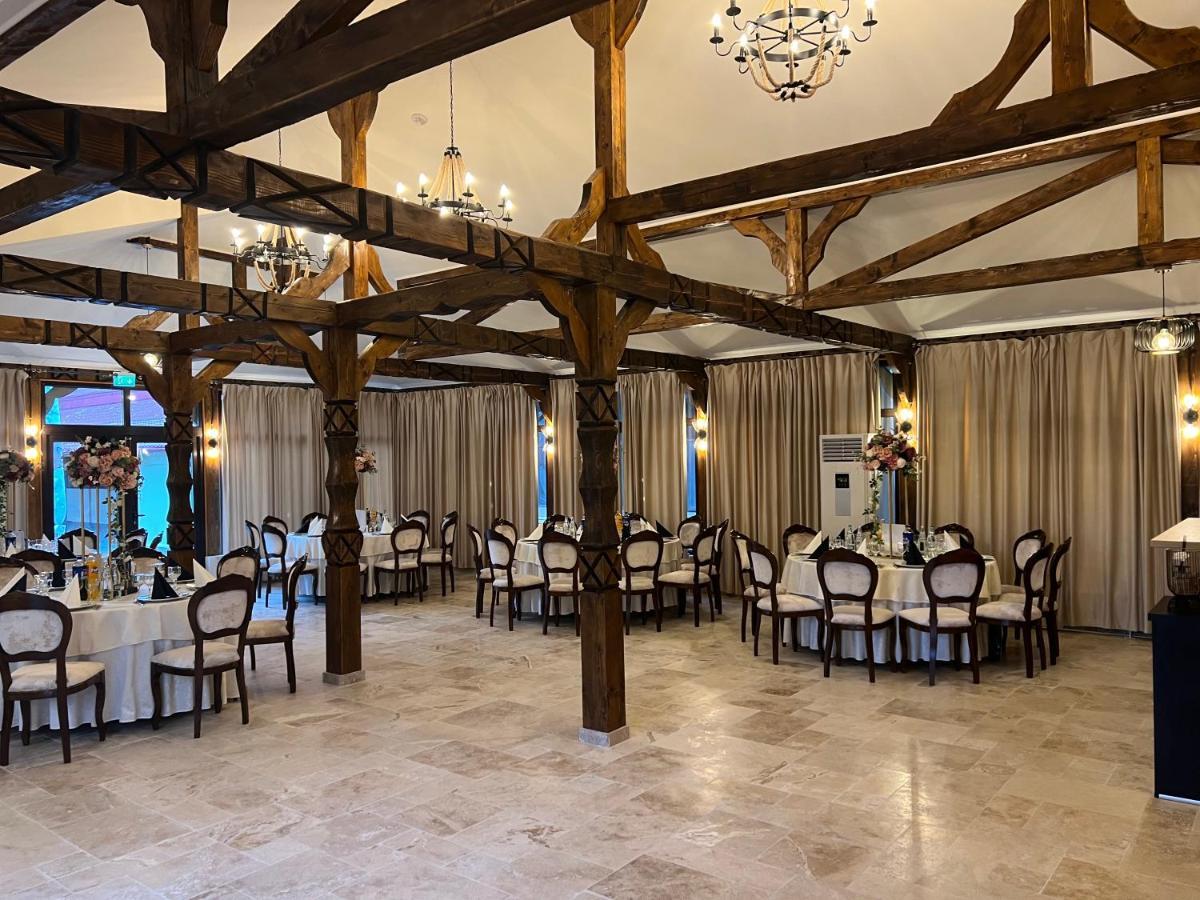 Hotel Mara Brăila Екстериор снимка