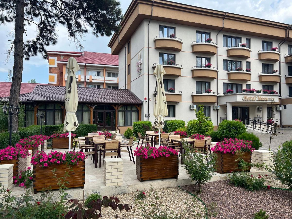 Hotel Mara Brăila Екстериор снимка